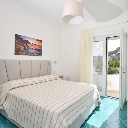 La Marilena Penthouse Apartament *