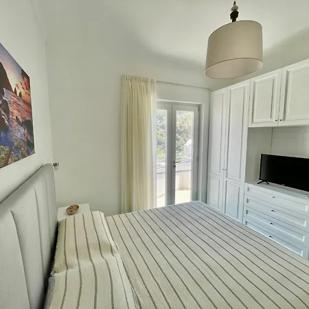 La Marilena Penthouse Apartament *